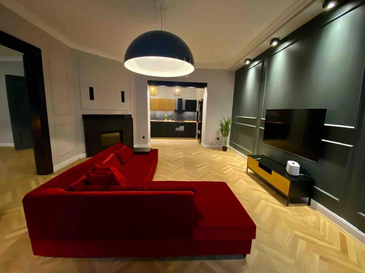 Luxurious Flat In Center Appartamento *