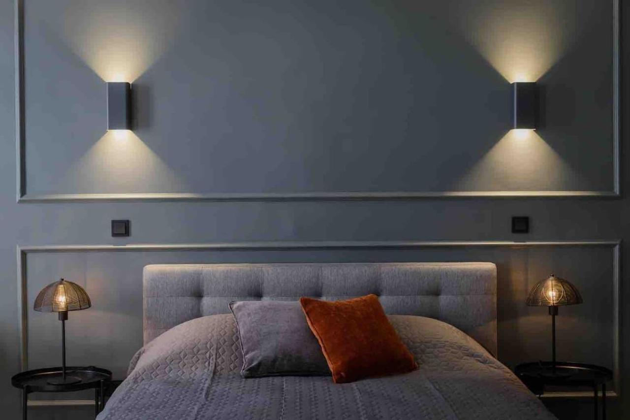 Luxurious Flat In Center