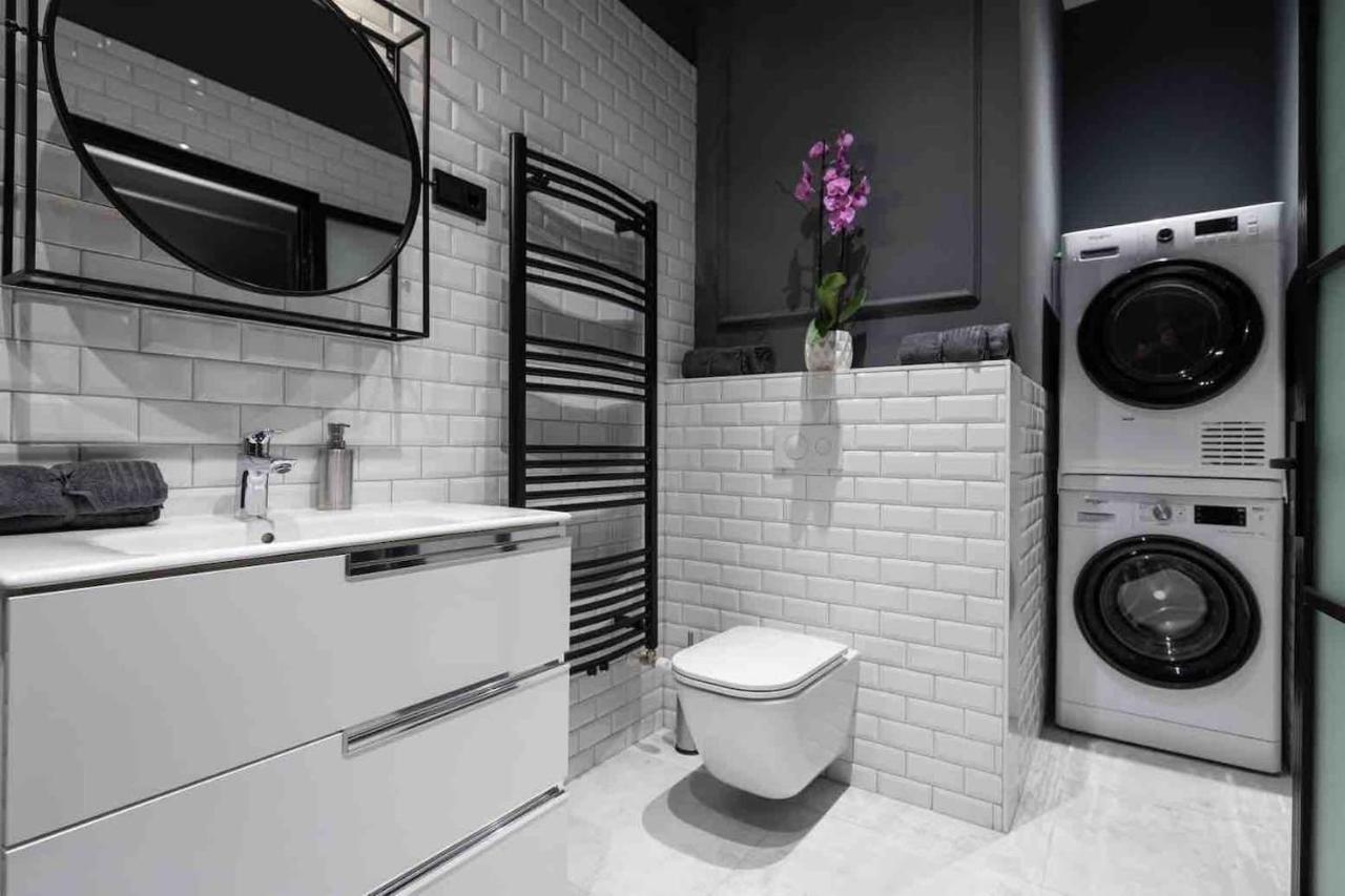 Apartment Luxurious Flat In Center *